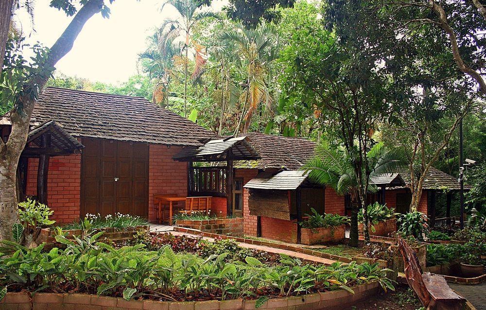 Phu Ing Fah Resort Pongjeng Kültér fotó