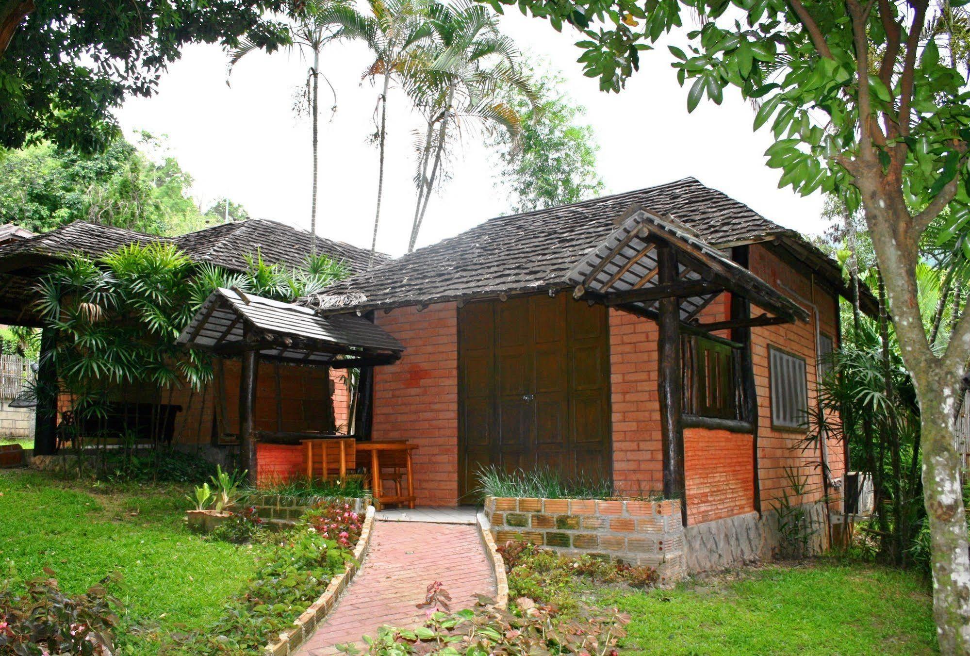 Phu Ing Fah Resort Pongjeng Kültér fotó